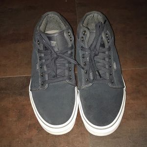 VANS Chukka Mid-top pro